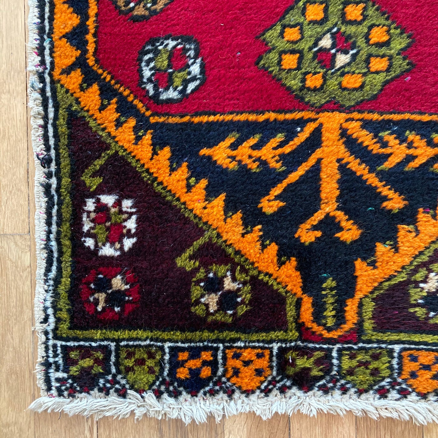 Turkish Rug, 1' 9 x 3' Red Yastik