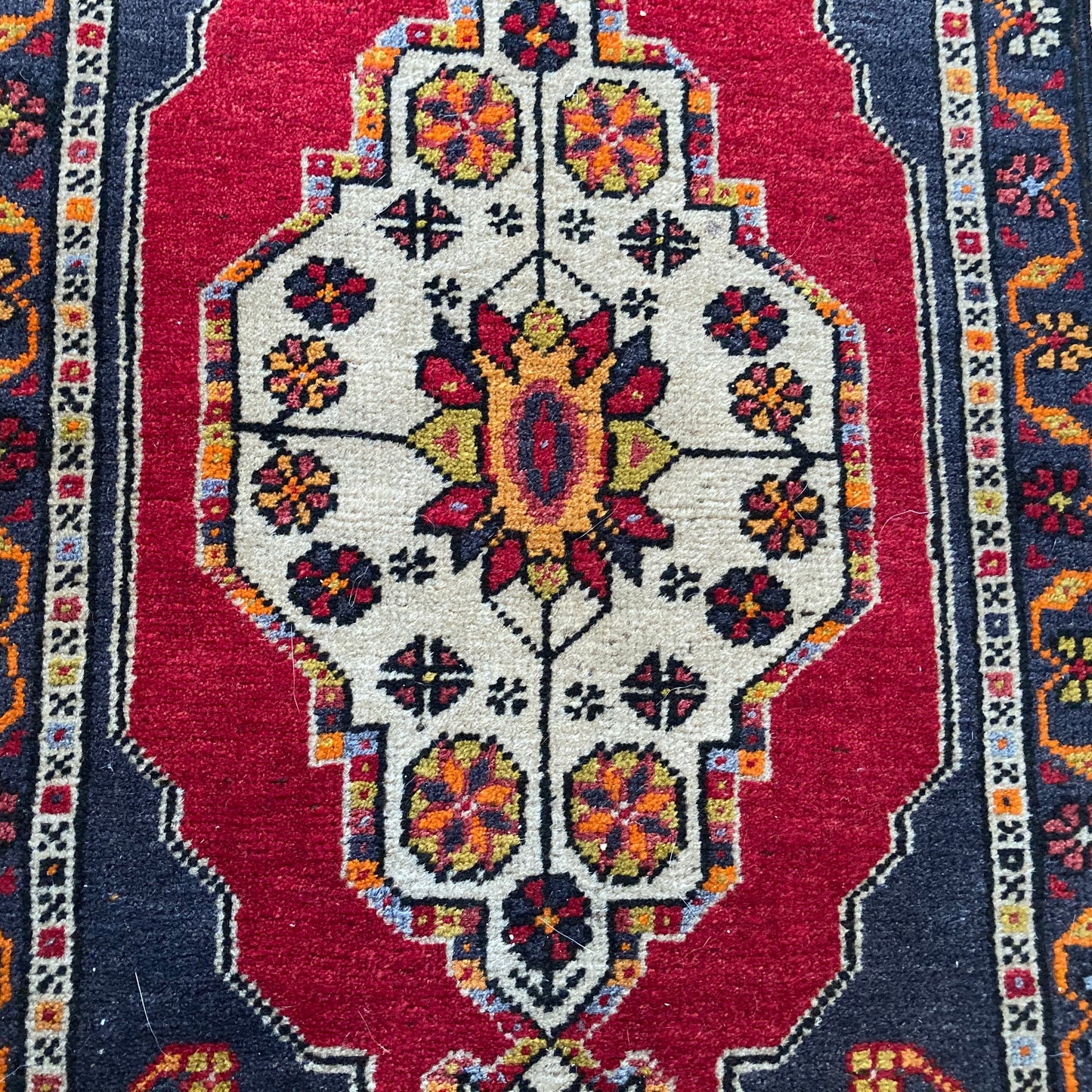 Turkish Rug, 1' 8 x 4' 3 Red Yastik