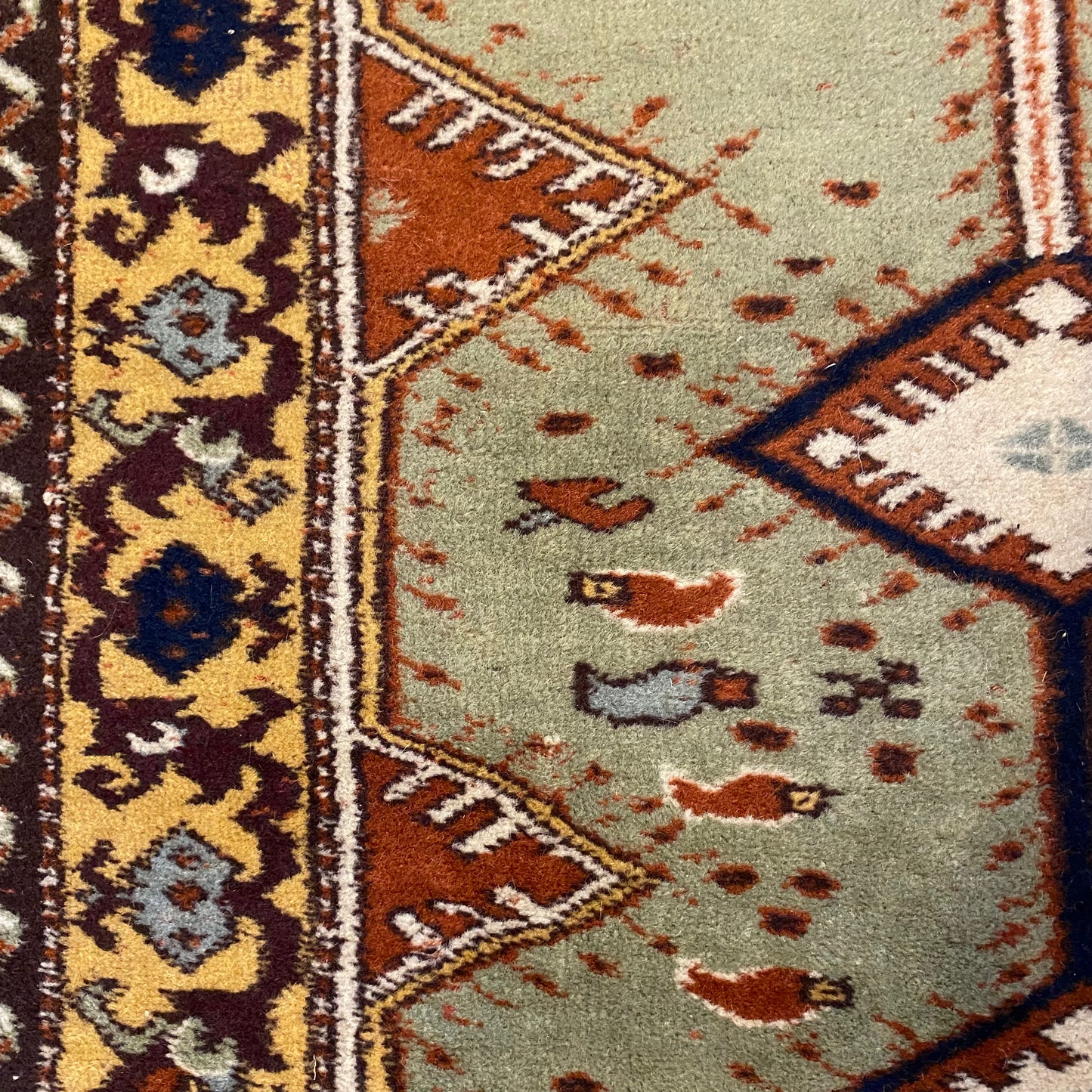 Vintage Rug, 4' x 5' 5 Soft Green