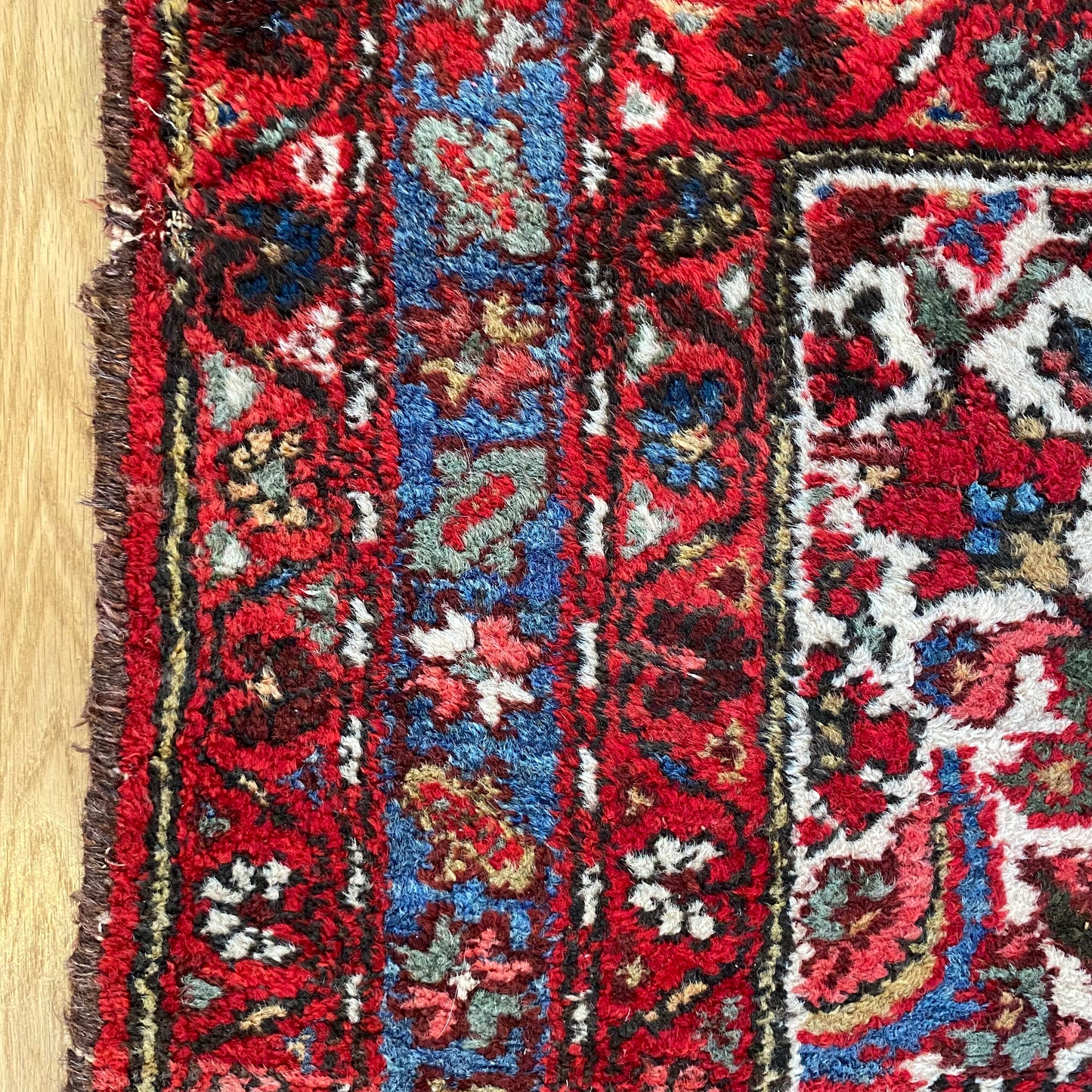 Vintage Rug, 3' 5 x 4' 9 White