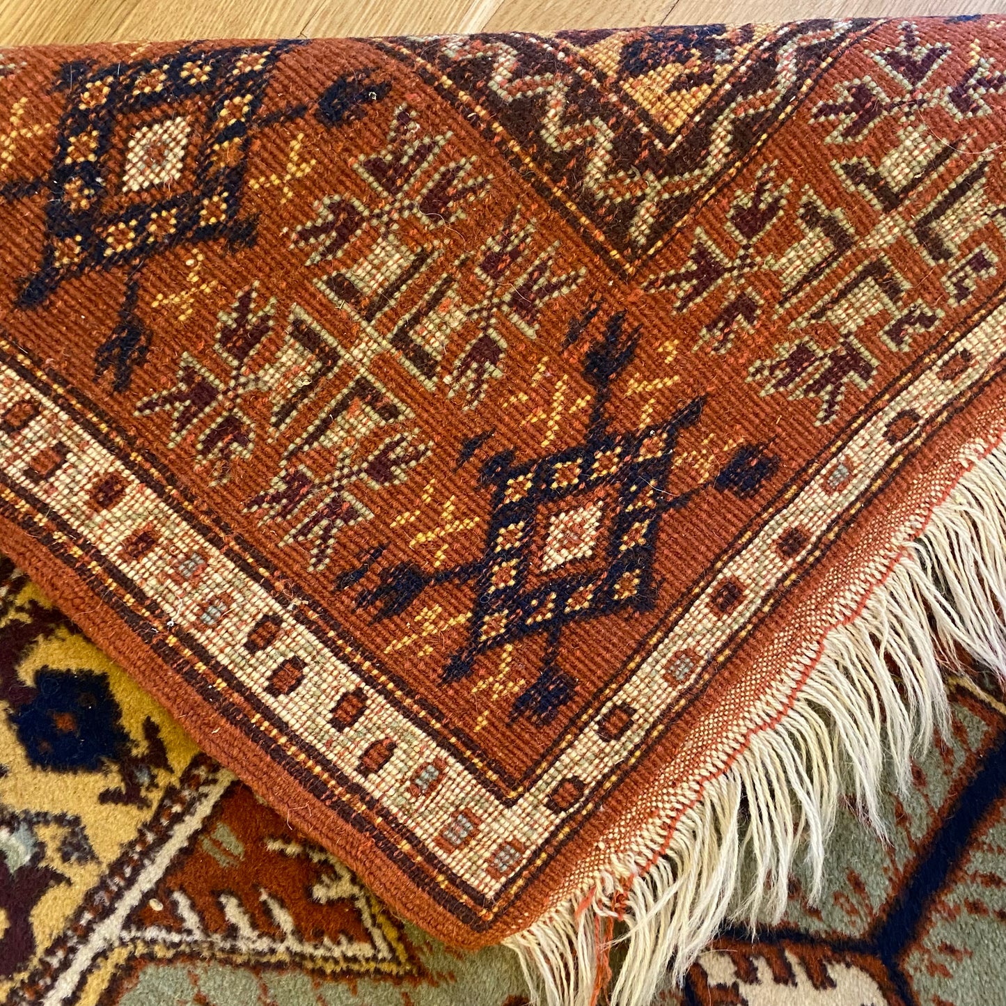 Vintage Rug, 4' x 5' 5 Soft Green