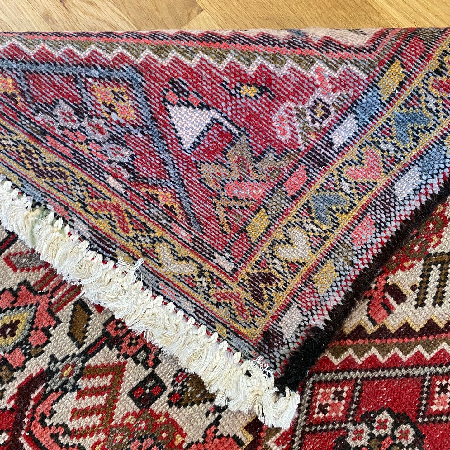 Vintage Rug, 2' 6 x 4' 1 White