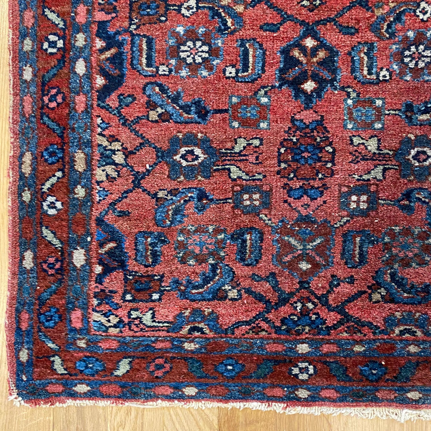 Vintage Rug, 2' x 3' 1 Pink - Jessie's Oriental Rugs
