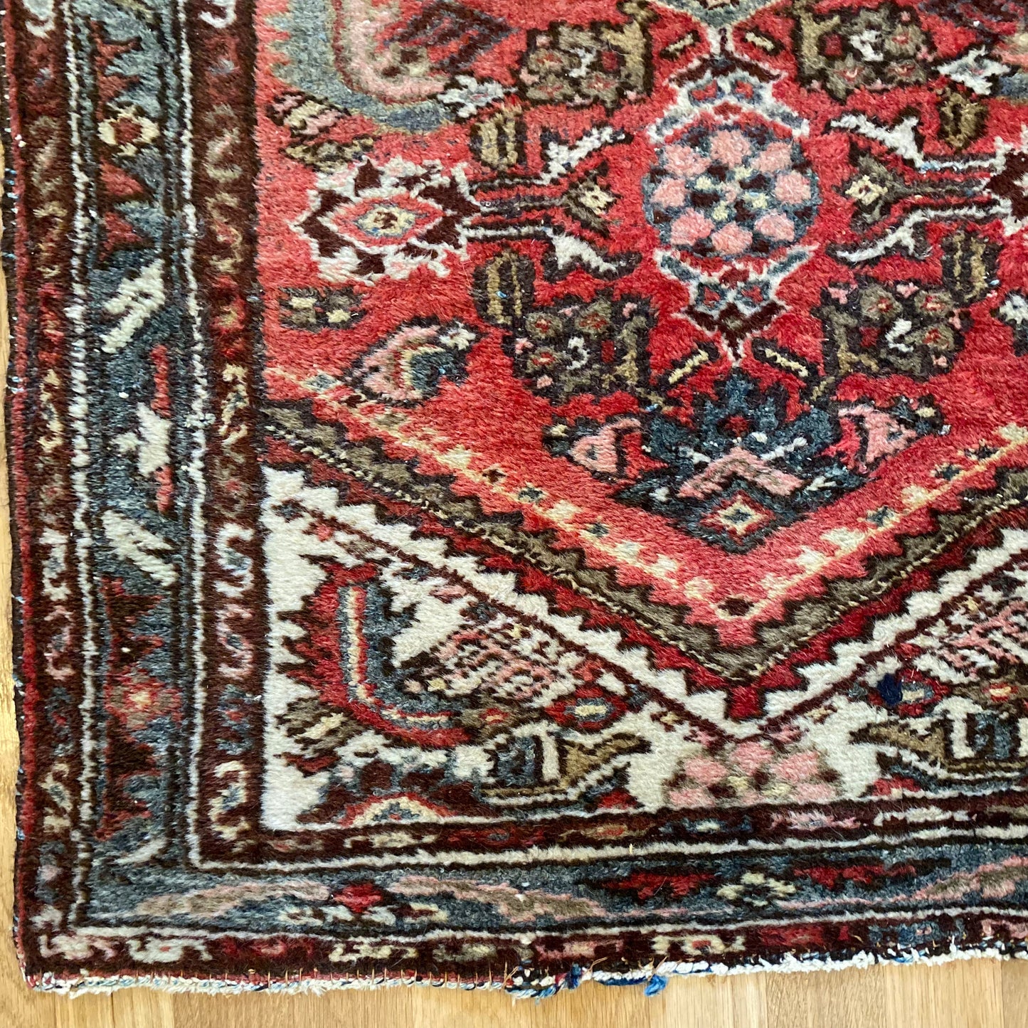 Vintage Rug, 2' 5 x 4' 1 Red