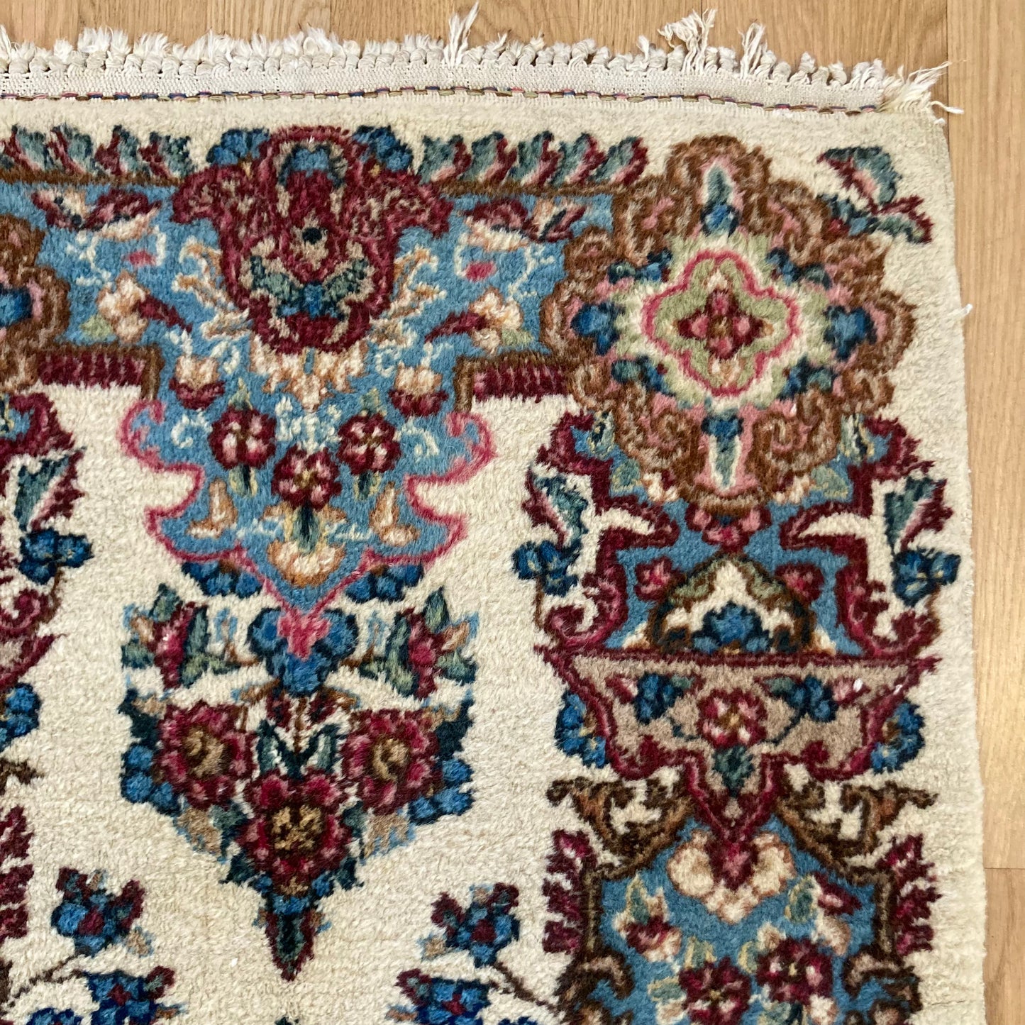 Vintage Rug, 2' x 4' 2 White