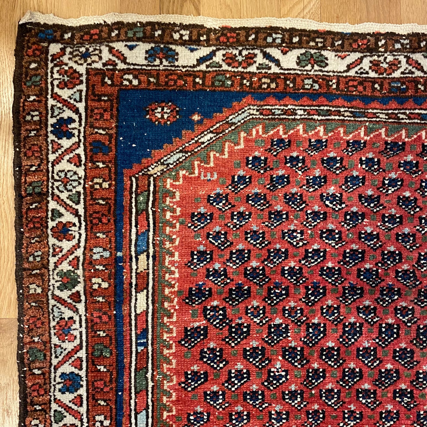 Vintage Rug, 3' 4 x 4' 10 Red