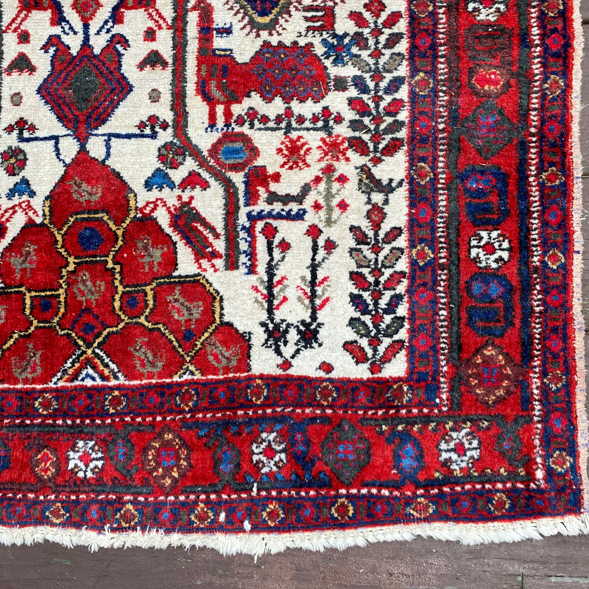 Vintage Rug, 3' x 4' 2 White - Jessie's Oriental Rugs
