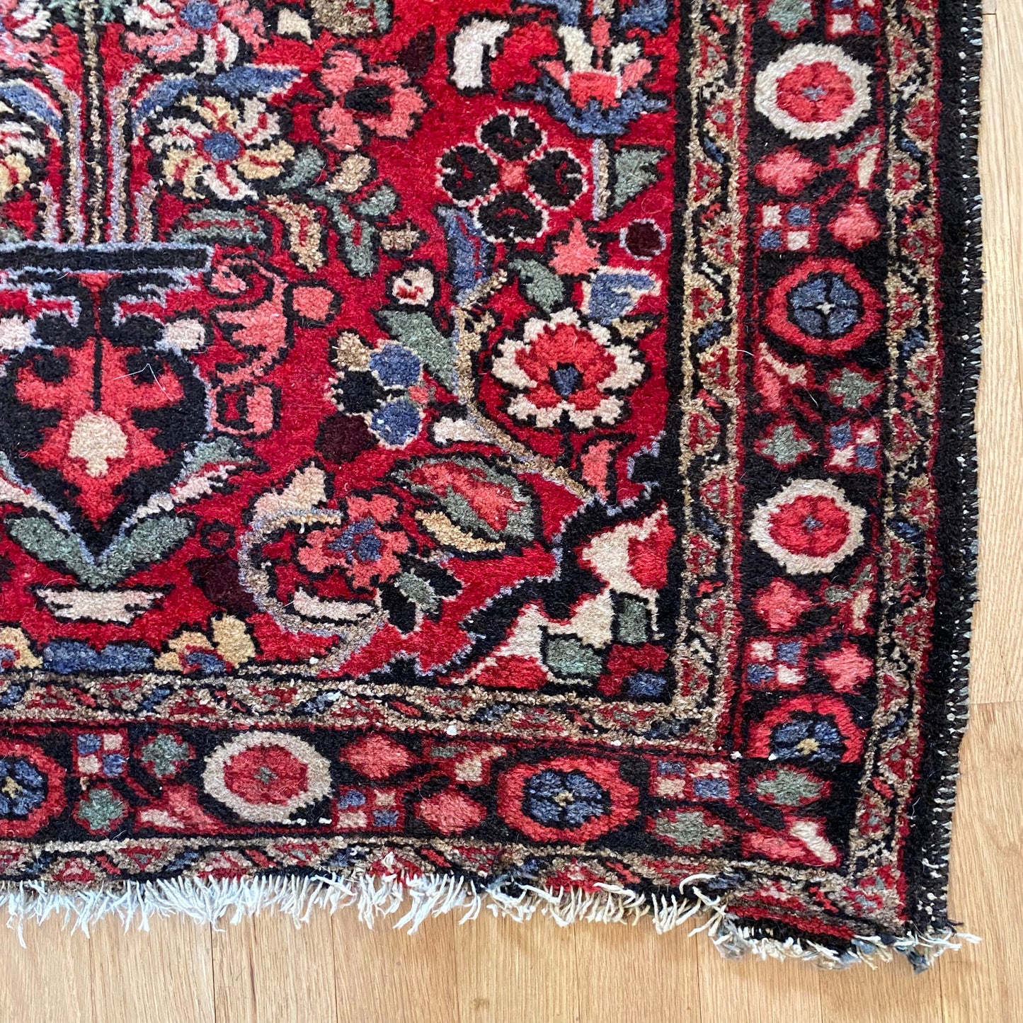 Vintage Rug, 2' 10 x 6' 8 Red