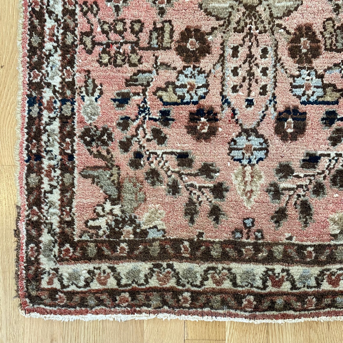 Vintage Rug, 2' 2 x 3' 2 Soft Red