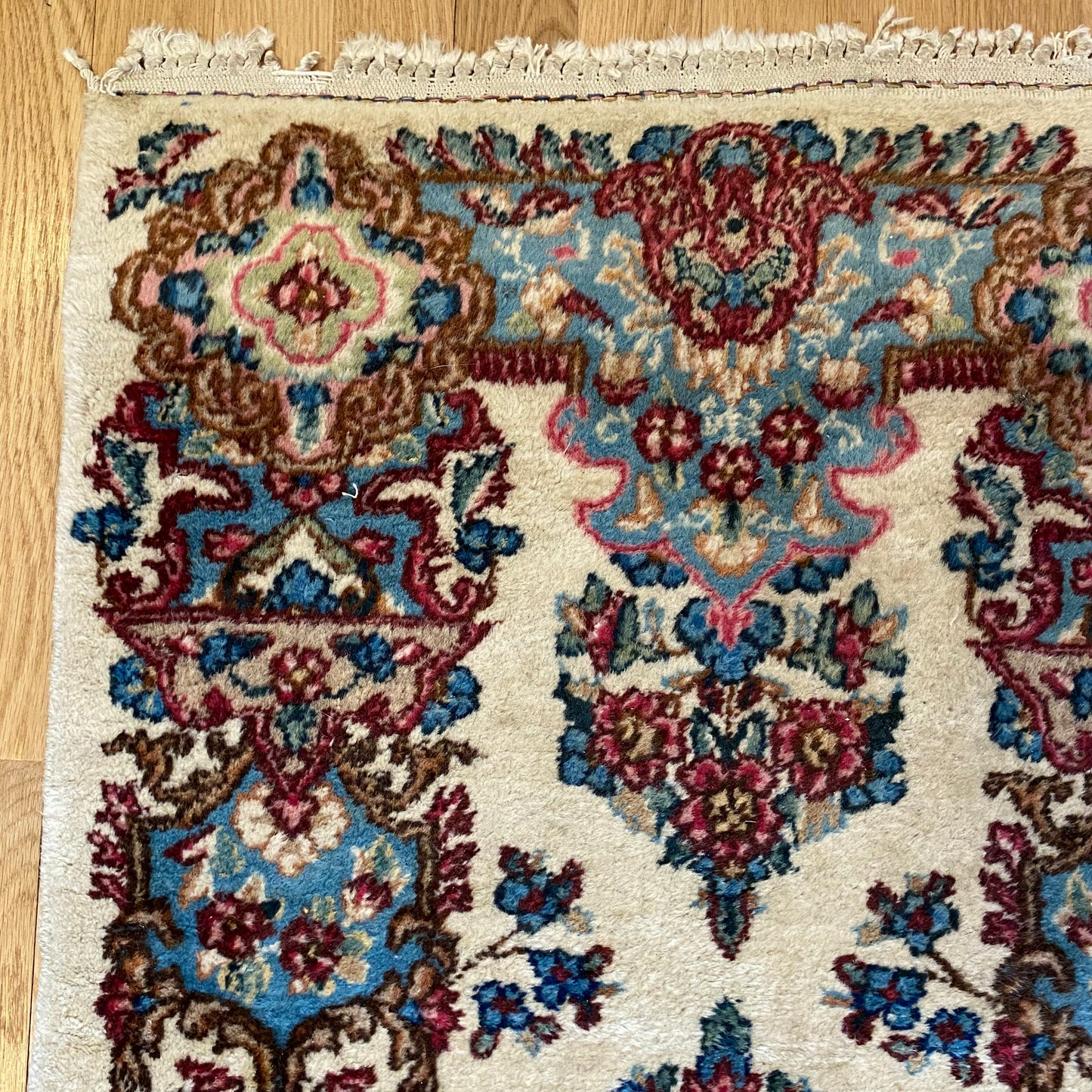 Vintage Rug, 2' x 4' 2 White