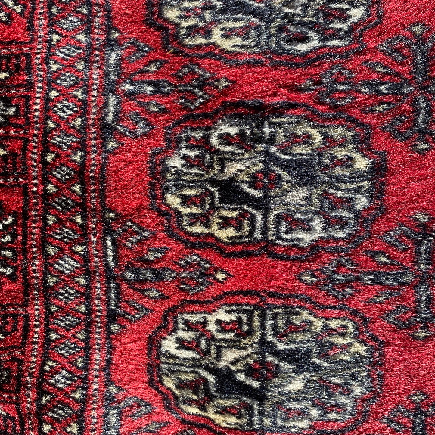 Vintage Rug, 2' 8 x 10' 2 Red
