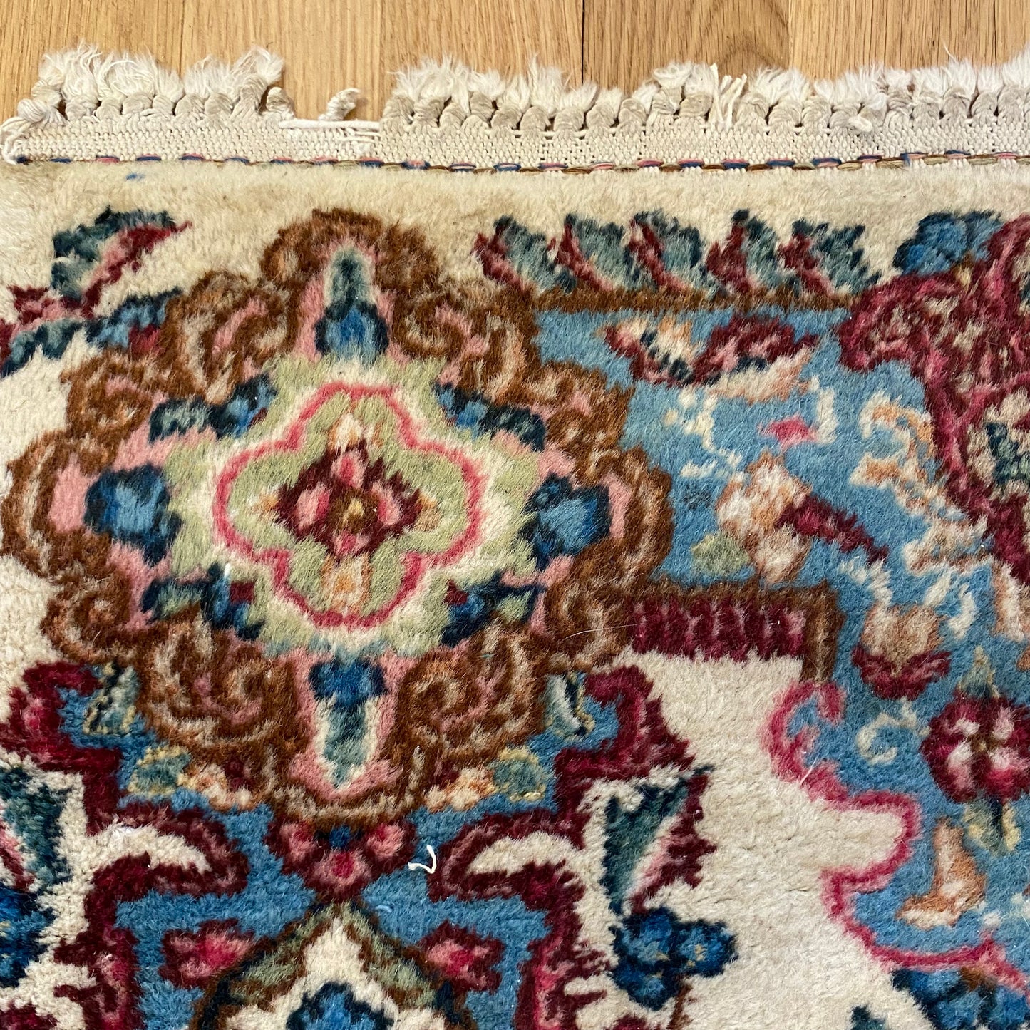 Vintage Rug, 2' x 4' 2 White