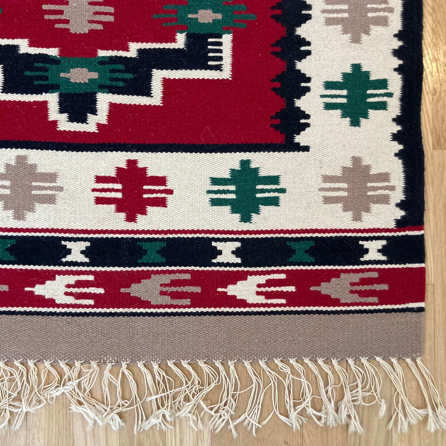 Vintage Rug, 2' 11 x 5' 9 Red