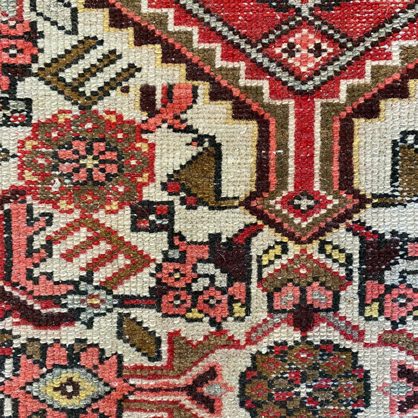 Vintage Rug, 2' 6 x 4' 1 White