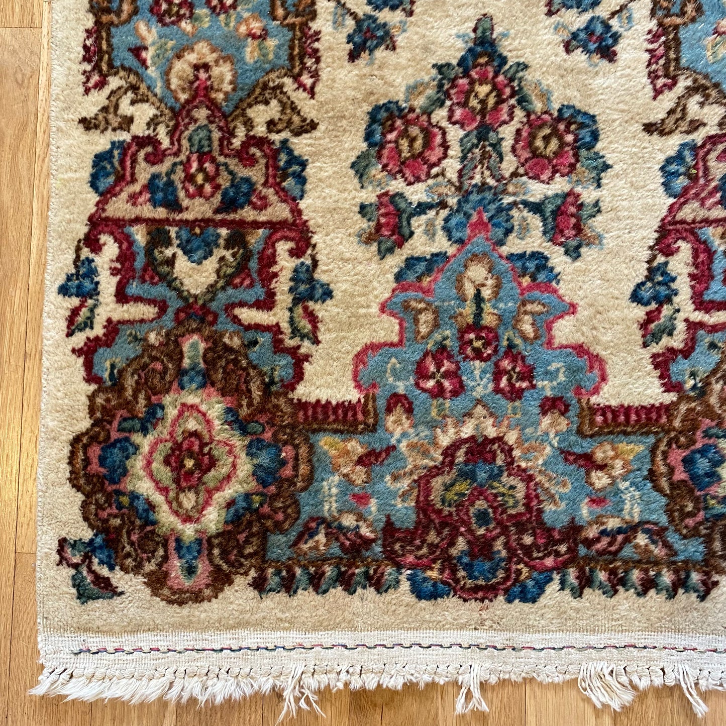 Vintage Rug, 2' x 4' 2 White