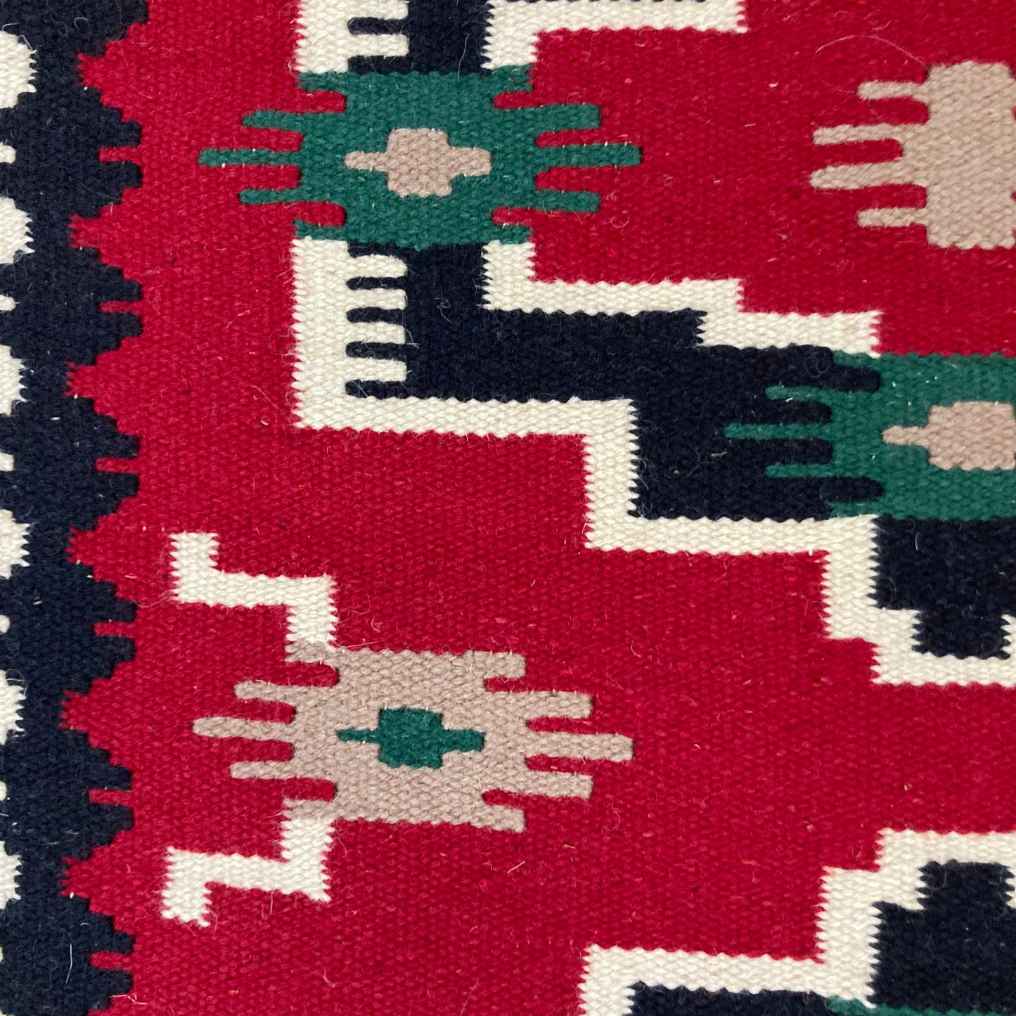 Vintage Rug, 2' 11 x 5' 9 Red