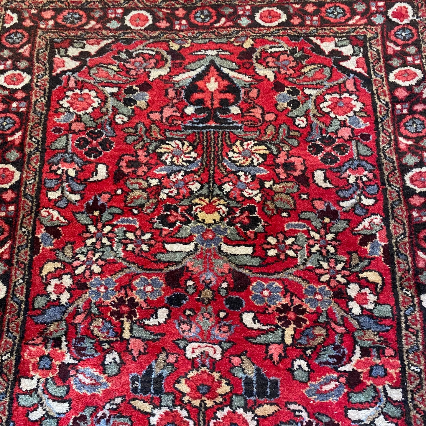 Vintage Rug, 2' 10 x 6' 8 Red