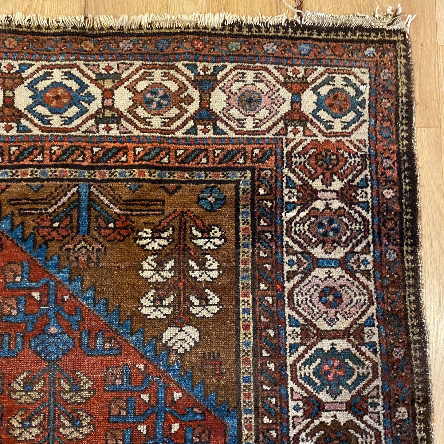 Vintage Rug, 4' 5 x 5' 10 Red