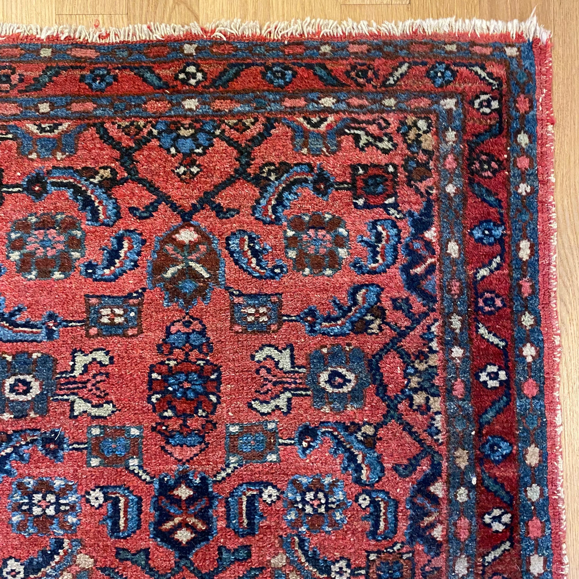 Vintage Rug, 2' x 3' 1 Pink - Jessie's Oriental Rugs