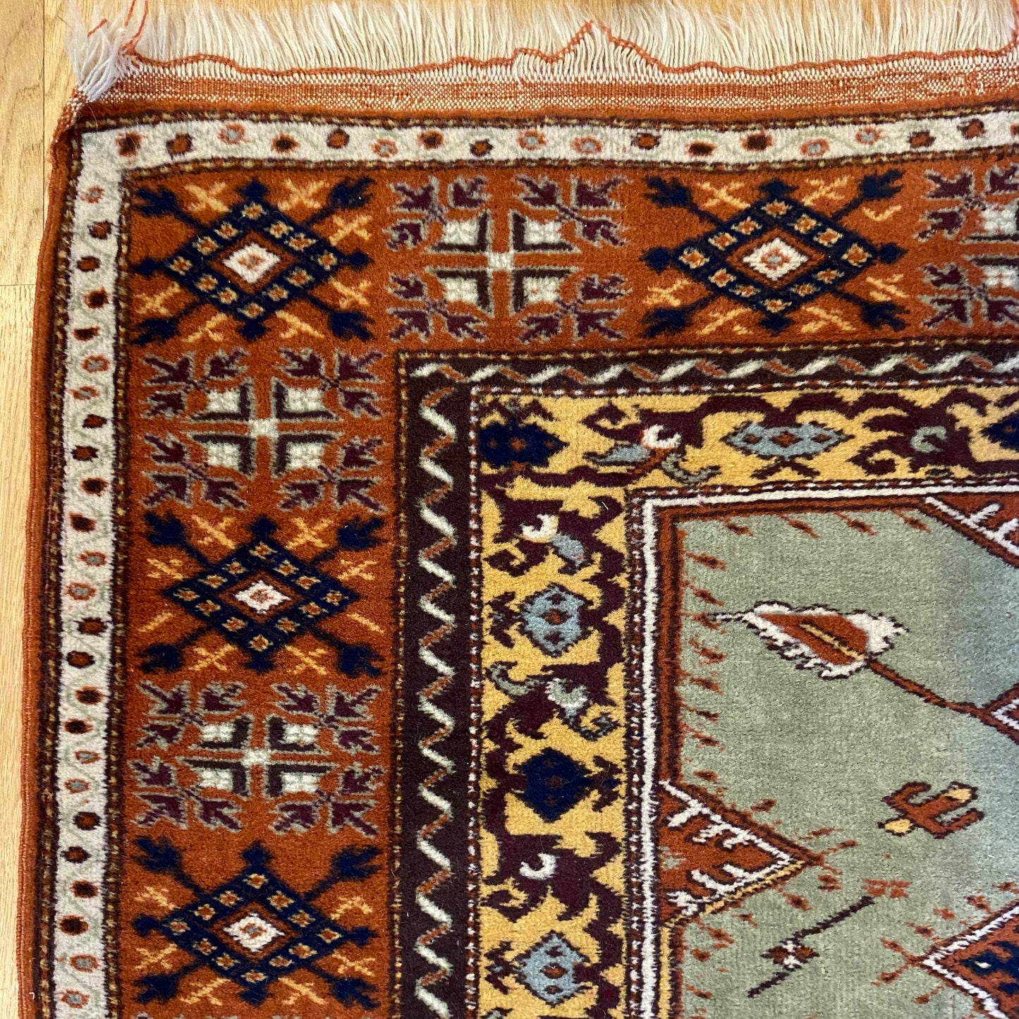 Vintage Rug, 4' x 5' 5 Soft Green