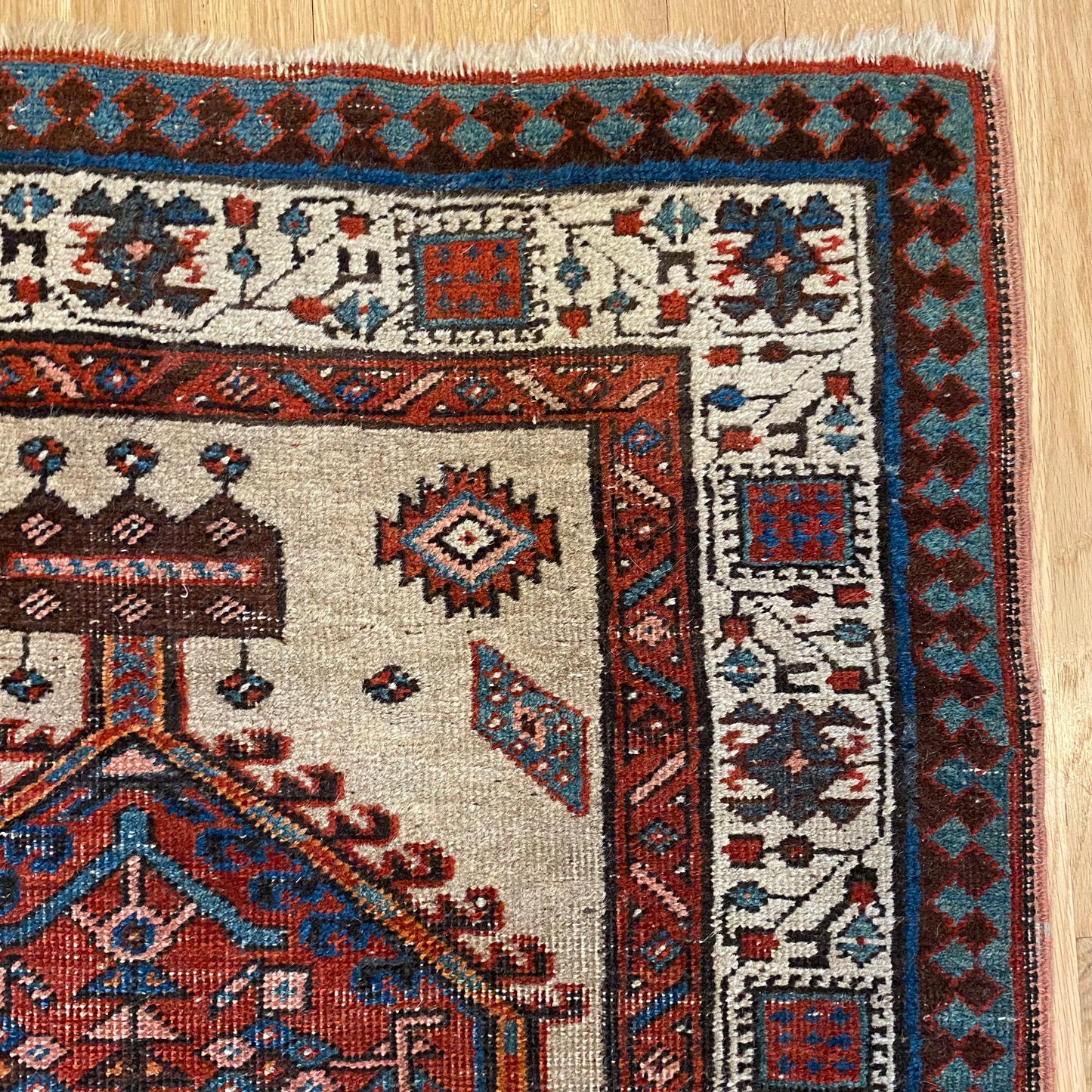 Vintage Rug, 2' 10 x 5' 6 Tan