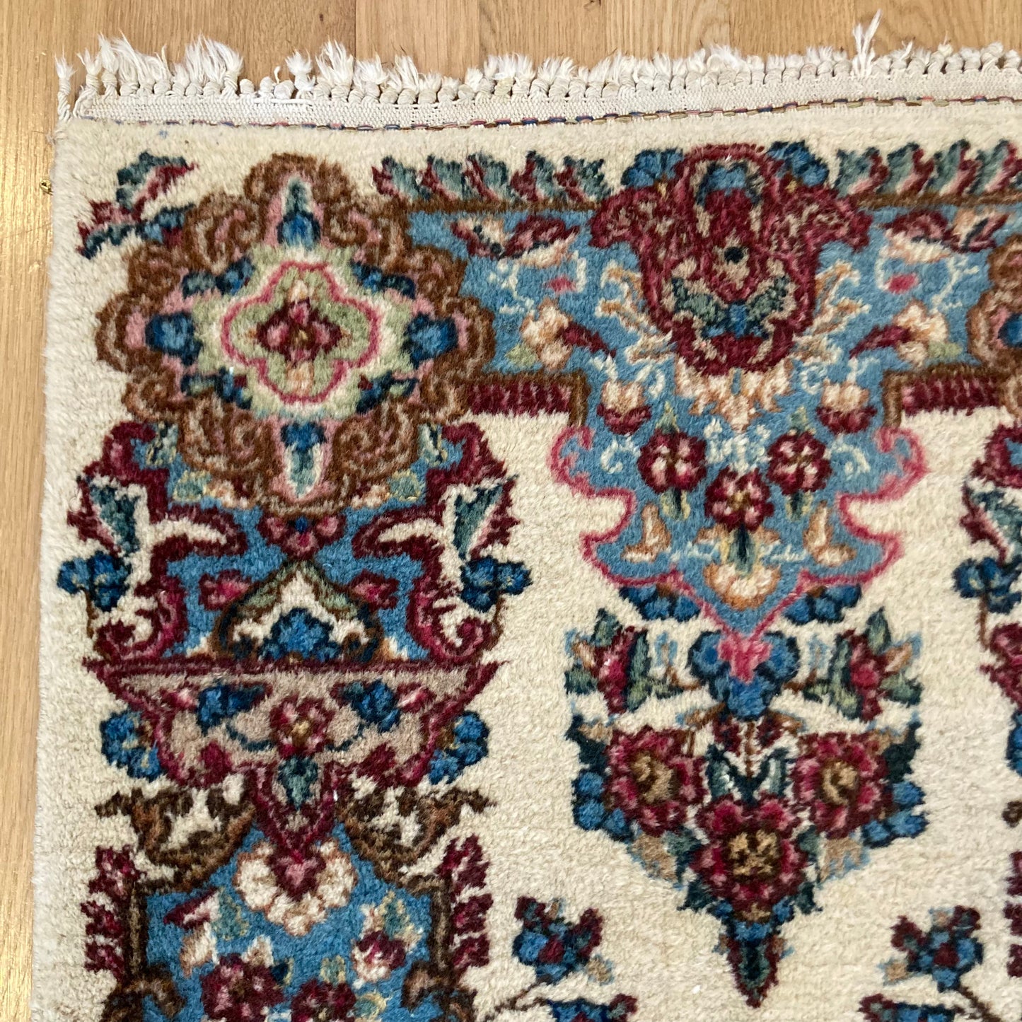 Vintage Rug, 2' x 4' 2 White
