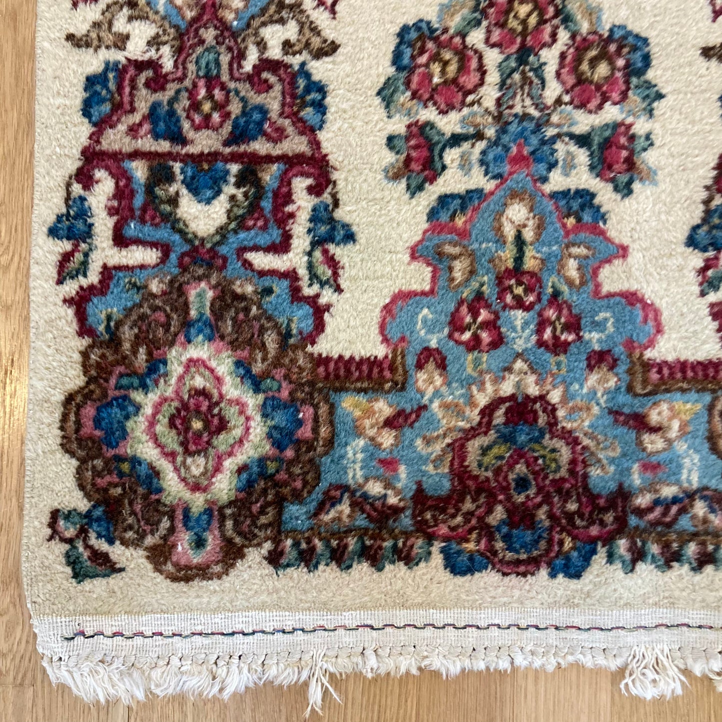Vintage Rug, 2' x 4' 2 White