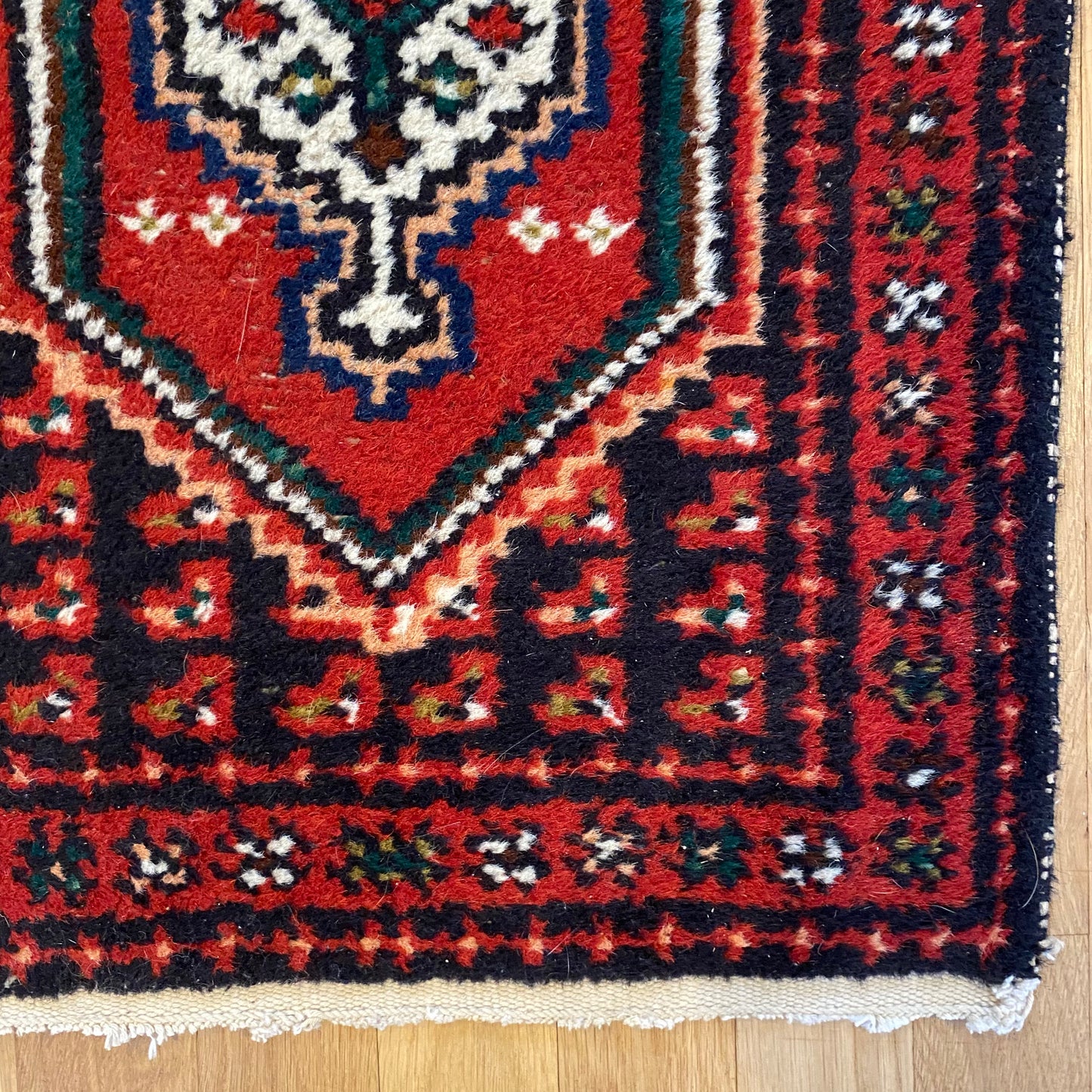 Vintage Rug, 1' 5 x 2' 1 Dark Blue Black