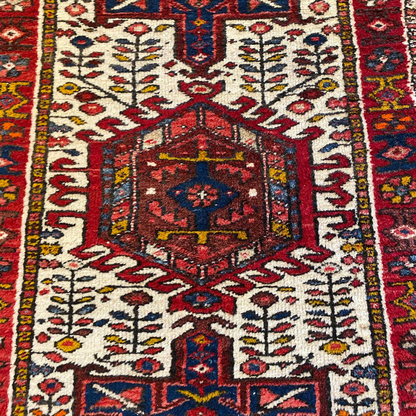 Vintage Rug, 2' 3 x 4' 1 White