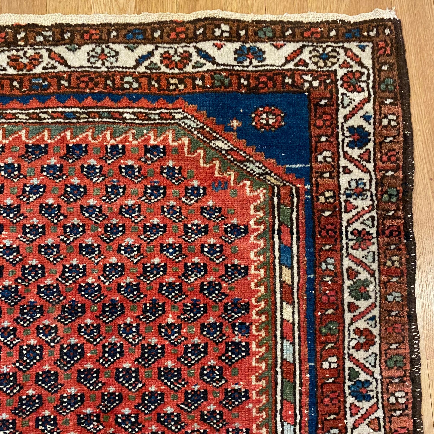 Vintage Rug, 3' 4 x 4' 10 Red